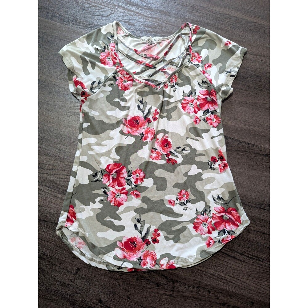Camo & Roses Floral Eye Candy Criss Cross XL Soft Stretch Top Shirt Blouse